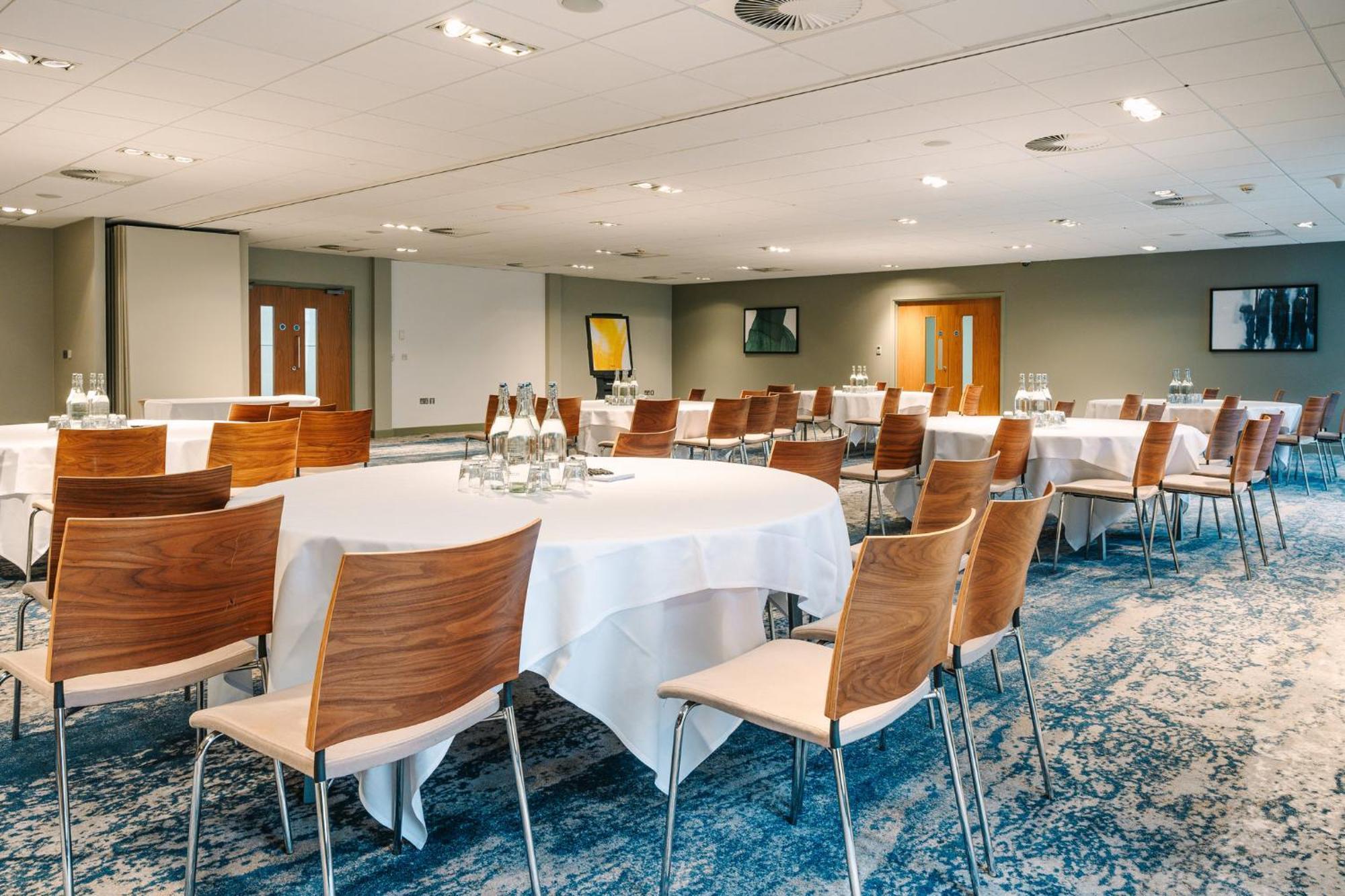 Voco Winchester Hotel & Spa By Ihg Zewnętrze zdjęcie